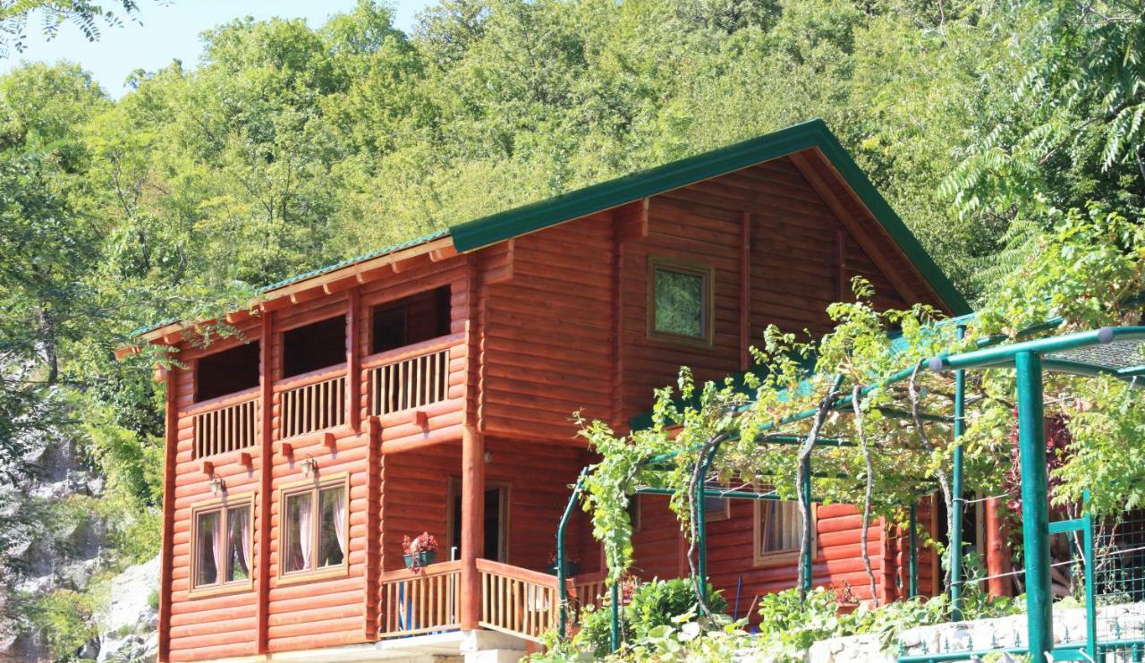 Holiday Village Ostrog Niksic Exterior photo
